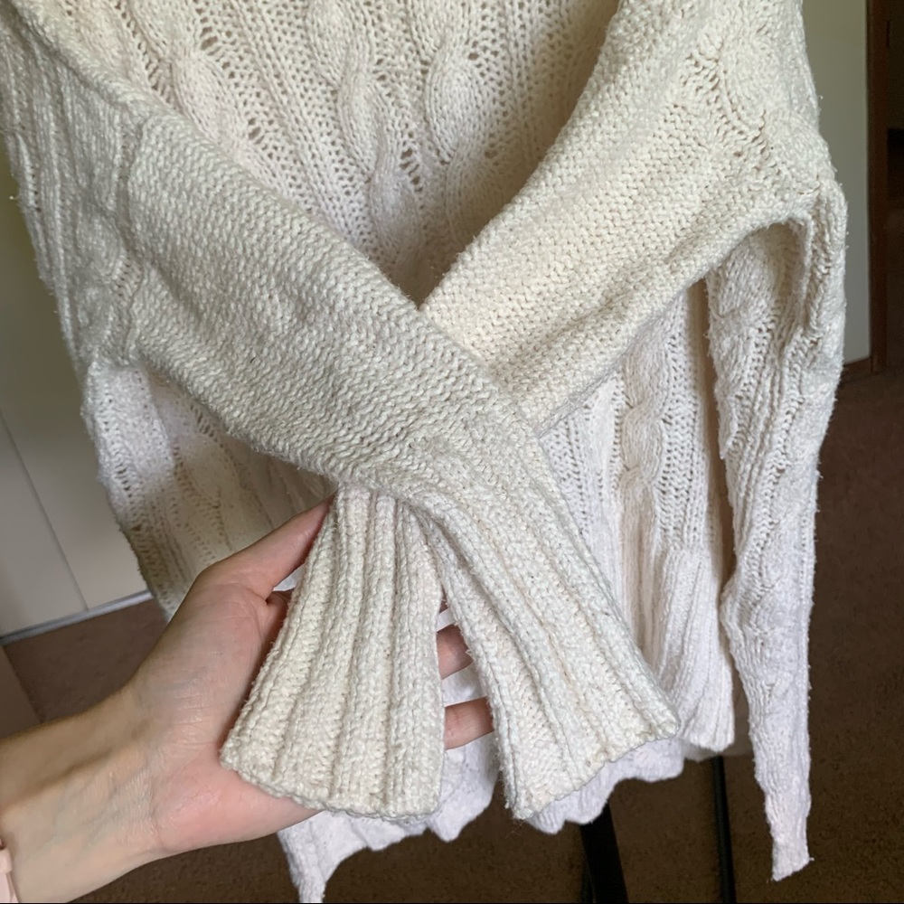 Free People Oversized Cable Knit Chunky Fisherman Scoop Neck Sweater XS - Picture 6 of 9